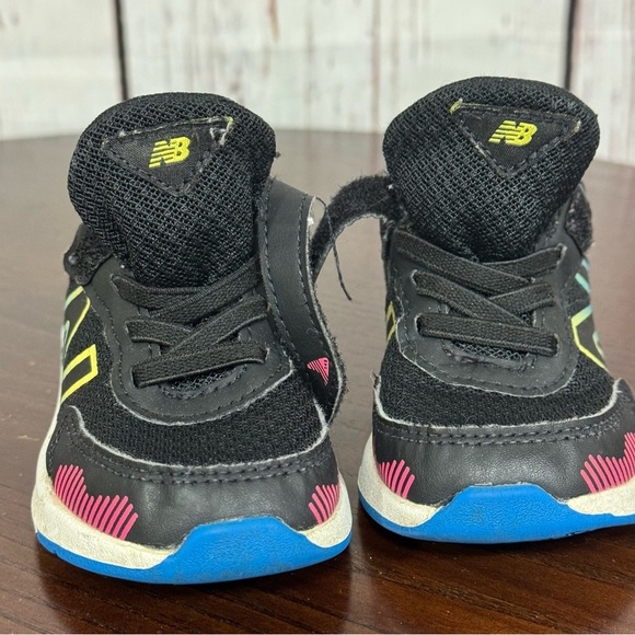 New Balance & Monkey Feet Black Sneakers High-Top Style for toddlers 18-24 - Picture 12 of 16